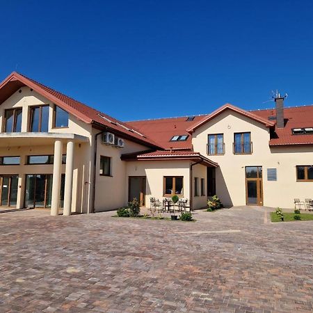 Villa Nova Szuminka Exteriör bild