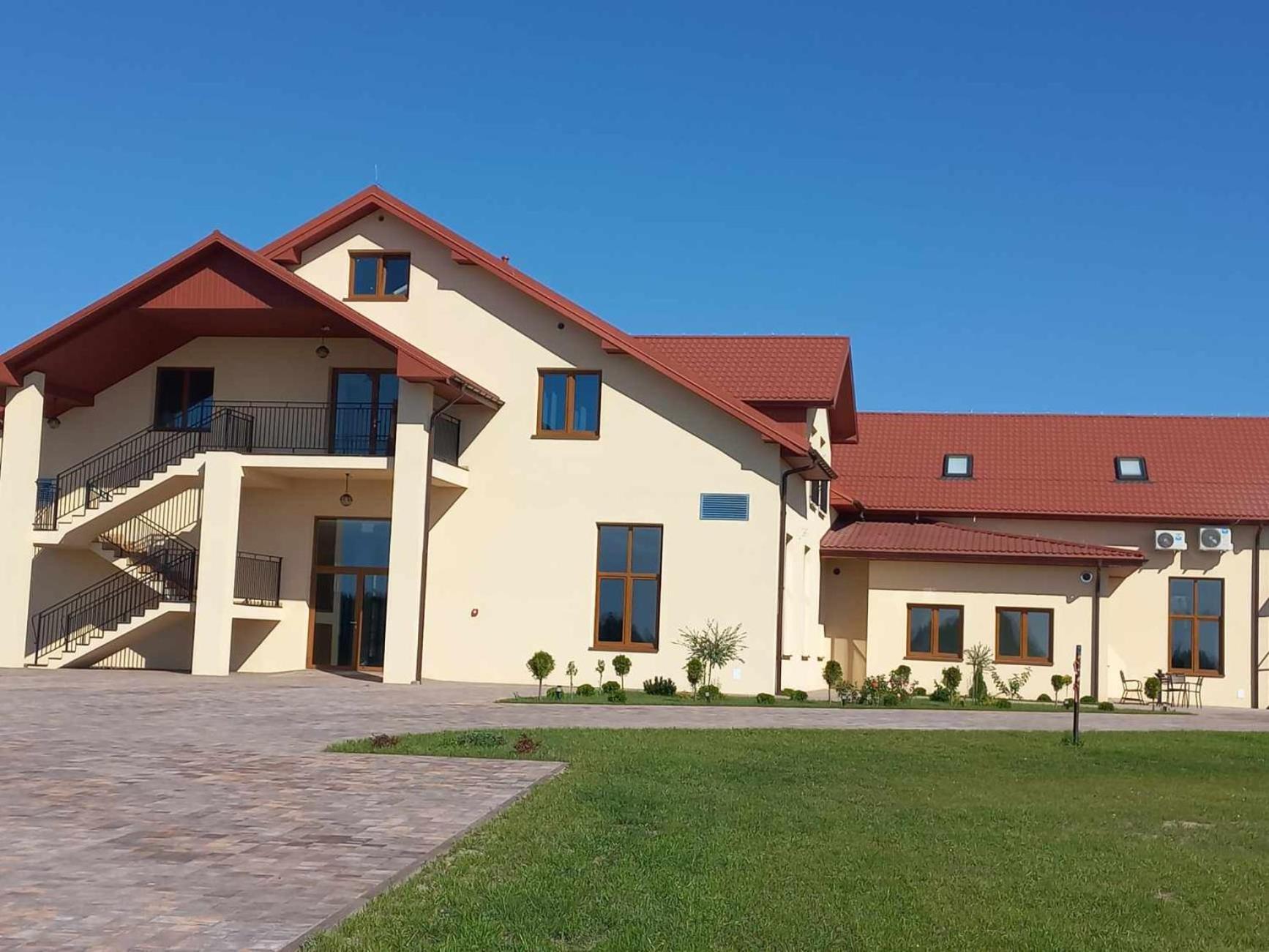 Villa Nova Szuminka Exteriör bild